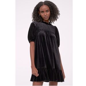 Velvet Velour Puff-sleeved Black Babydoll DRESS H&M -NWT Wednesday Vampire